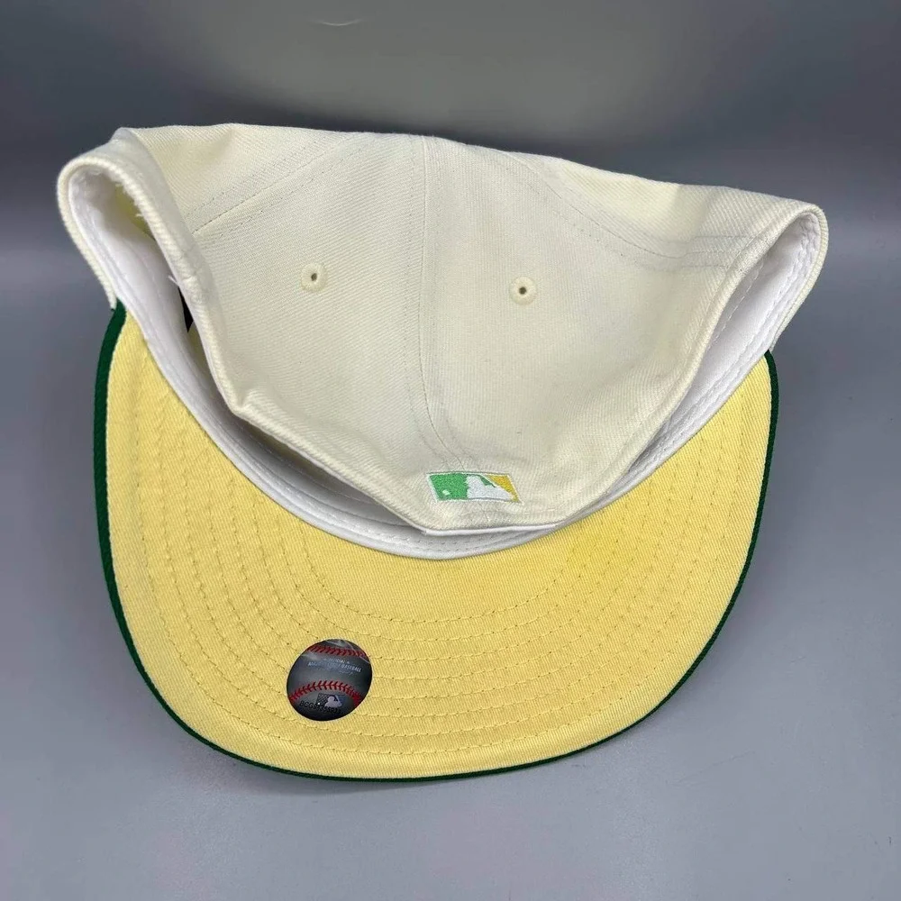 Toronto Blue Jays‎ Hat Men 7 1/2 White Green MLB 59Fifty New Era Fitted Cap
